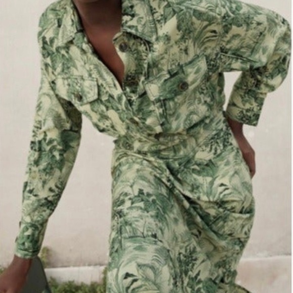 ZARA botanical tropical print midi dress with safari style pockets - Picture 3 of 5